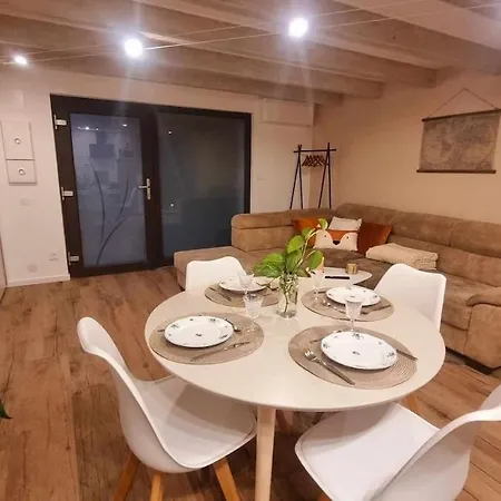 Holiday home L'abri Des Renards *